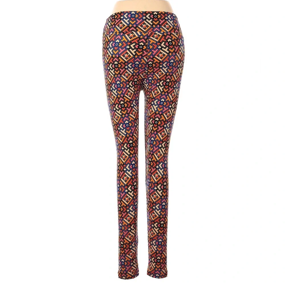 🦋 5/$25 - LuLaRoe Geometric Leggings - One Size (OS) fits sizes 2-10 - Picture 12 of 14